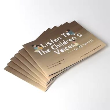 Wholesale Custom Full Color Saddle-Stitched Magazine Booklet