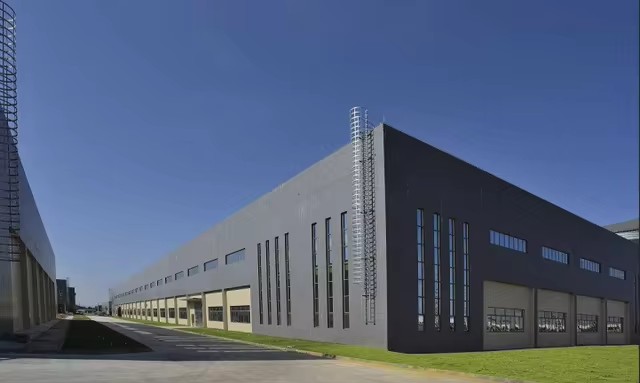 Custom Booklet Factory for Professional Printing and Binding